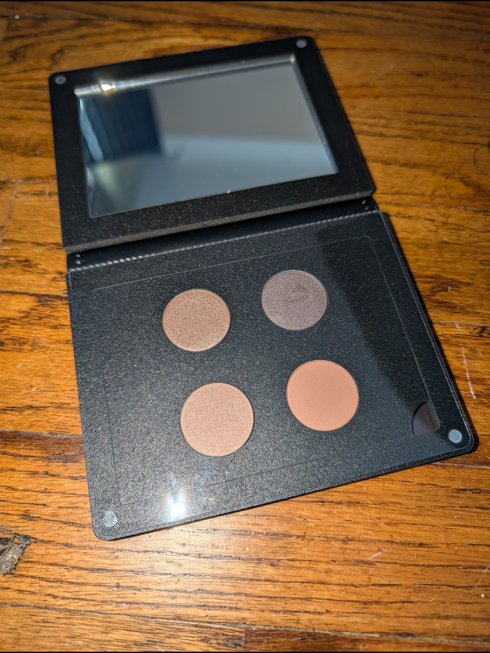 Neutral Brown & Taupe Eyeshadow Quad - Matte & Shimmer